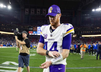 The Truth About Brady Quinns Sister:  A Quick Guide for Fans!