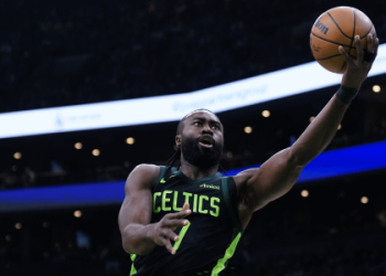 Need a Grizzlies vs Bulls Prediction? We Got You (Our Top Picks and Betting Advice for Tonight)
