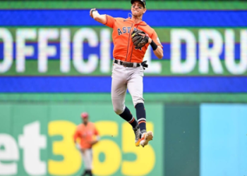 Houston Astros vs Pittsburgh Pirates Match Player Stats:  Get the Full Scoop!