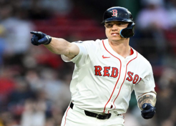 Carlos Mendoza Stats Deep Dive: Batting, Pitching and More!