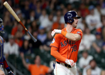 Astros vs Rangers: Quick Player Stats Guide for the Latest Matchup!