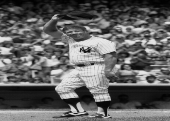 Amazing Photos of Mickey Mantle: Relive Baseball History.