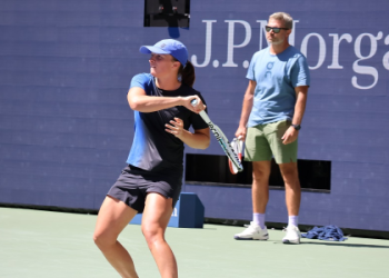 Get a Free Zverev vs Giron Prediction! (Best Betting Guide)