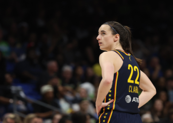 Comparing Legends: Pete Maravich and Caitlin Clarks college careers.