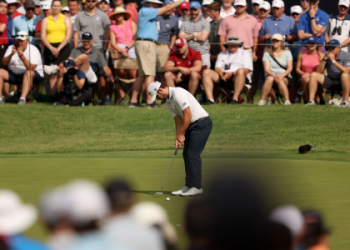 The secret to his drives? Unpacking the Scottie Scheffler driver shaft and why it works so well for him.