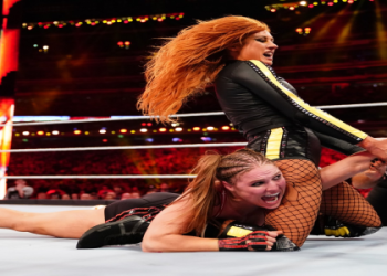 Get your complete WWE Monday Night Raw results right here! Find out who won the major matchups.