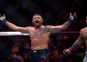 How did Aljamain Sterling vs Dantzler end? Get the quick fight result and key moments.